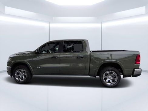 Used 2026 RAM 1500 Big Horn AWD/4WD image 6