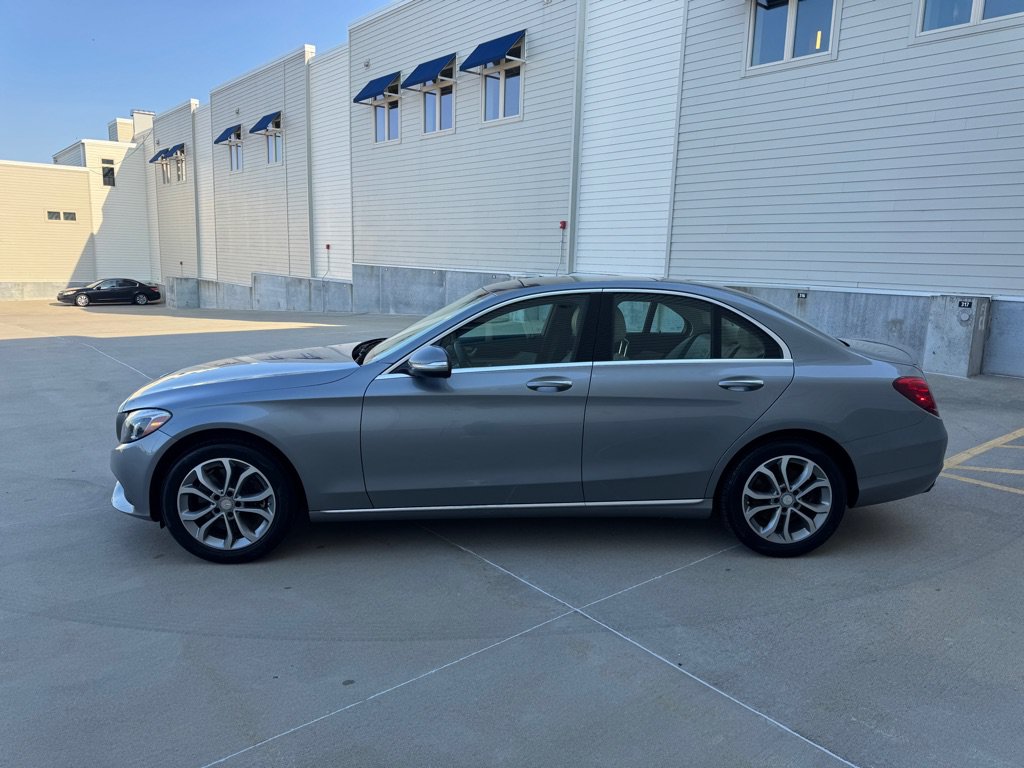 Used 2015 Mercedes-Benz C 300 4MATIC Sedan image 6