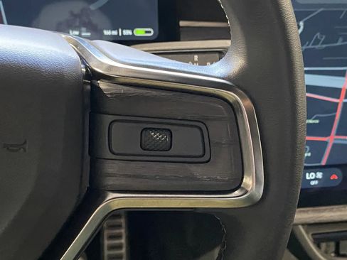 Used 2022 Rivian R1T Adventure image 20