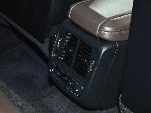 Used 2024 Audi RS e-tron GT w/ Ceramic Brake Package image 66