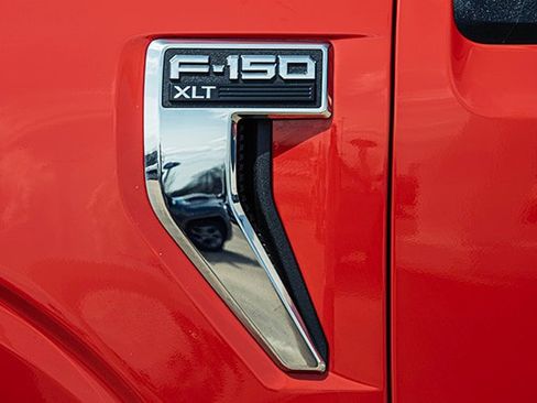 Used 2021 Ford F150 XLT w/ Equipment Group 302A High AWD/4WD image 17