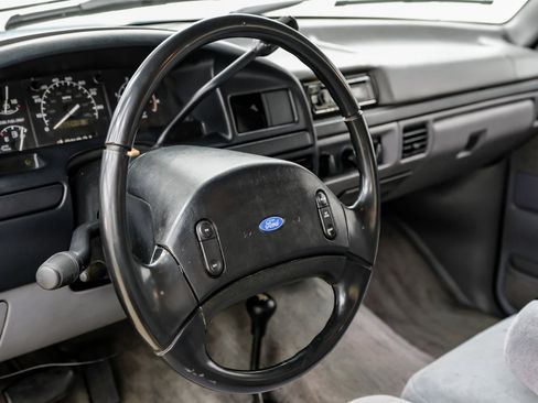 Used 1997 Ford F350 XLT image 19