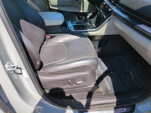 Used 2022 Kia Carnival SX Prestige FWD image 49