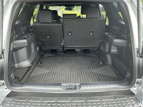 Used 2026 Toyota 4Runner TRD Off-Road Premium AWD/4WD image 32