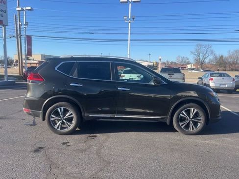 Used 2017 Nissan Rogue SL w/ SL Premium Package image 7