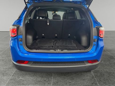 Used 2025 Jeep Compass Limited AWD/4WD image 13