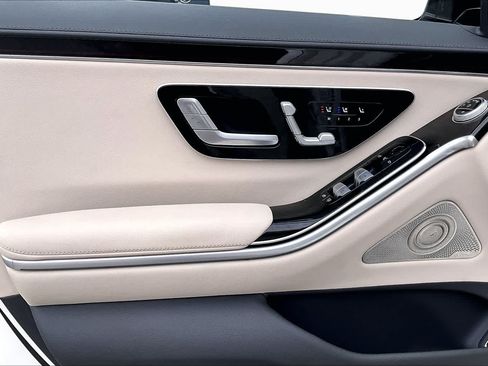Certified 2023 Mercedes-Benz S 500 4MATIC w/ AMG Line image 22