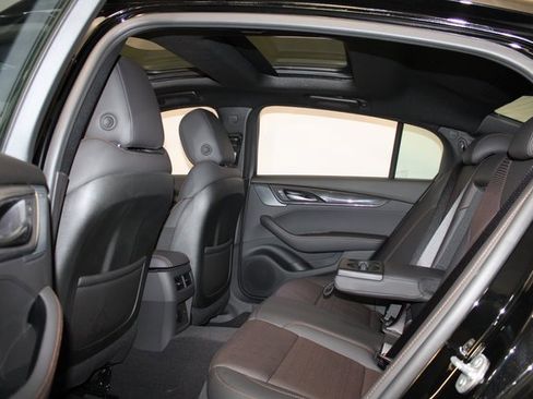 Used 2025 Cadillac CT5 V image 11