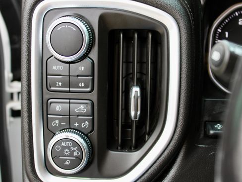 Used 2019 GMC Sierra 1500 Denali w/ Denali Ultimate Package image 19