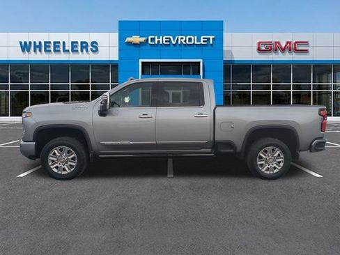 Certified 2025 Chevrolet Silverado 3500 High Country w/ High Country Premium Package image 2