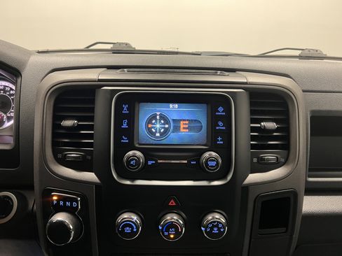 Used 2018 RAM 1500 Express image 23