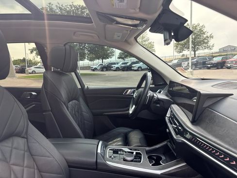 Used 2023 BMW X7 xDrive40i w/ Premium Package AWD/4WD image 35