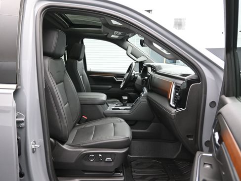 Used 2024 GMC Sierra 1500 Denali image 12