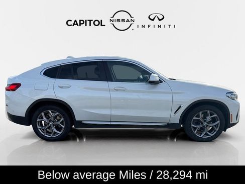 Used 2024 BMW X4 xDrive30i image 3