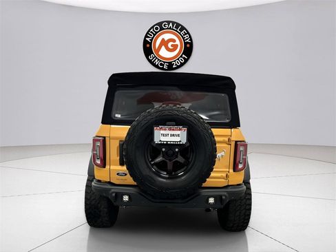 Used 2021 Ford Bronco Badlands image 6