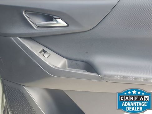 Used 2025 Chevrolet Equinox LT w/ Convenience Package II image 45