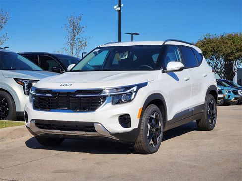 New 2026 Kia Seltos S image 2