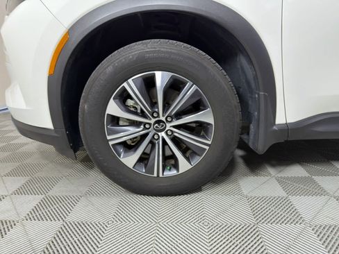 Used 2023 INFINITI QX60 Pure AWD/4WD image 10