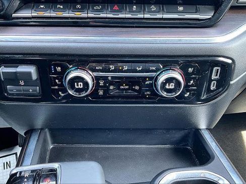 Used 2023 GMC Sierra 1500 SLT w/ SLT Premium Plus Package image 16