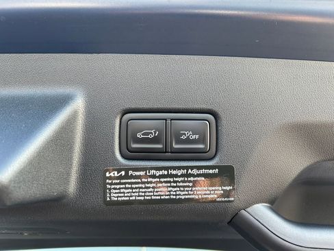 New 2027 Kia Telluride S image 30