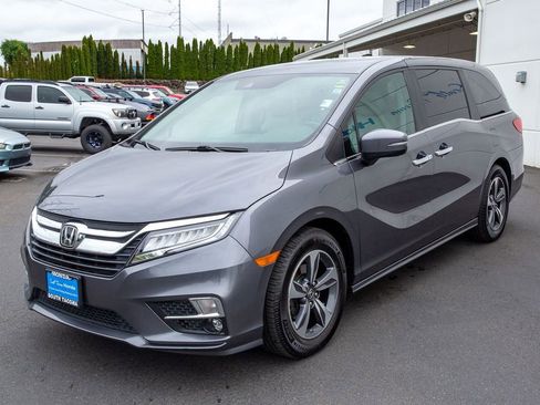 Used 2018 Honda Odyssey Touring image 6