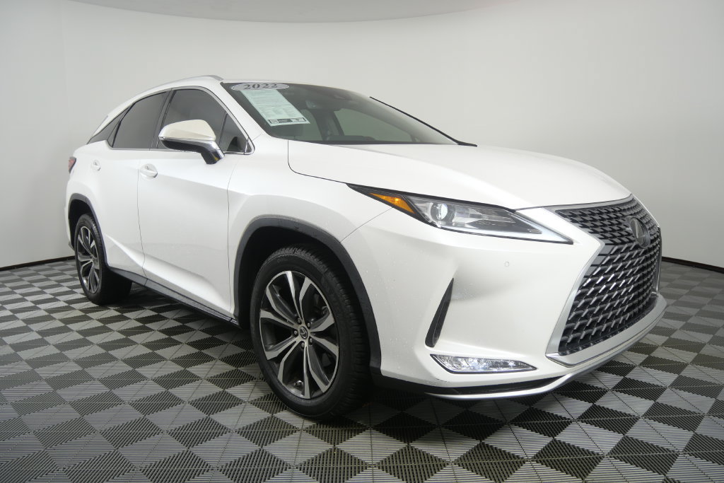 Used 2022 Lexus RX 350 FWD w/ Premium Package image 2