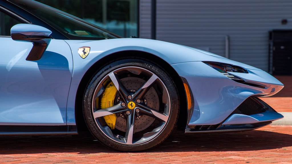 Used 2025 Ferrari SF90 Spider AWD/4WD image 9