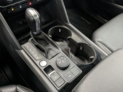 Used 2019 Volkswagen Atlas SEL image 4