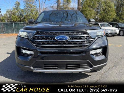 Used 2020 Ford Explorer XLT w/ Equipment Group 202A AWD/4WD image 7