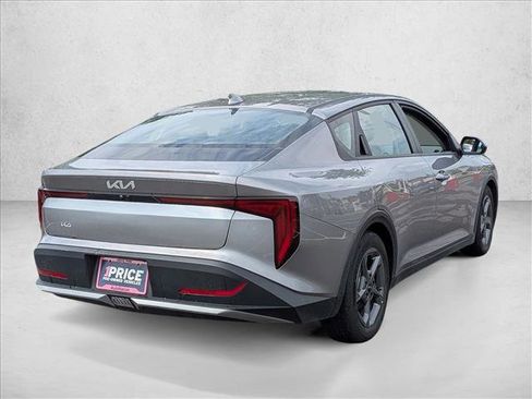 Used 2025 Kia K4 FWD image 5