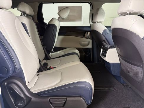 New 2026 Kia Carnival SX Prestige image 15