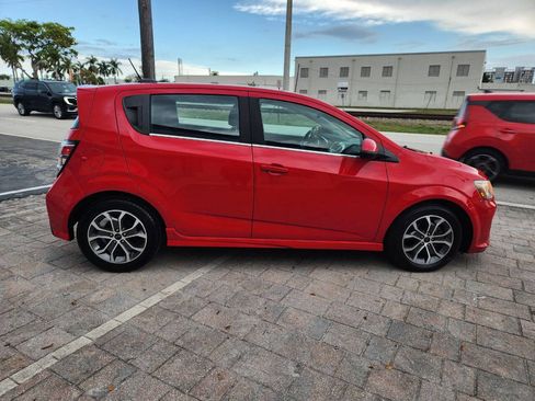Used 2018 Chevrolet Sonic LT image 10