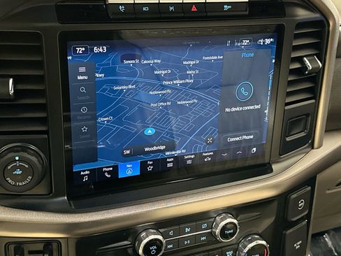 Used 2024 Ford F150 Platinum w/ Equipment Group 703A Plus image 25