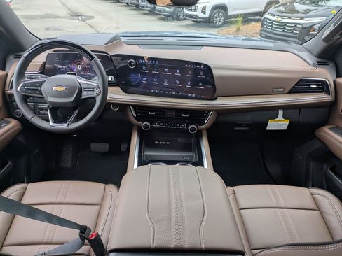 New 2026 Chevrolet Tahoe High Country image 16