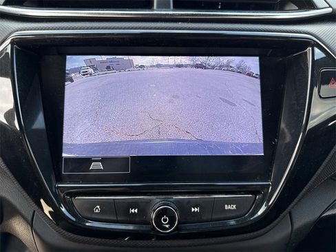 Used 2023 Chevrolet TrailBlazer RS w/ Sun and Liftgate Package image 19