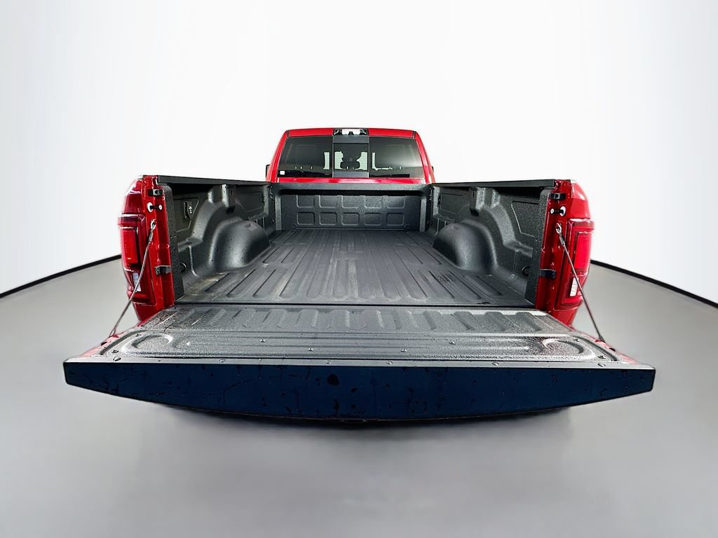 New 2026 RAM 2500 Laramie w/ Night Edition AWD/4WD image 15