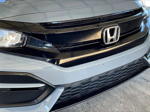 Used 2020 Honda Civic Sport image 29