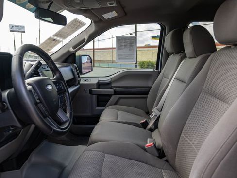 Used 2017 Ford F150 XLT w/ Equipment Group 302A Luxury image 12