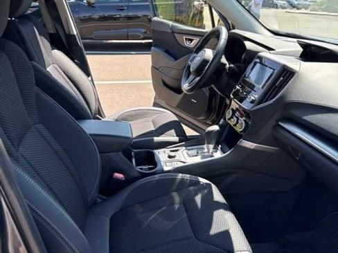 Certified 2023 Subaru Forester Premium AWD/4WD image 12