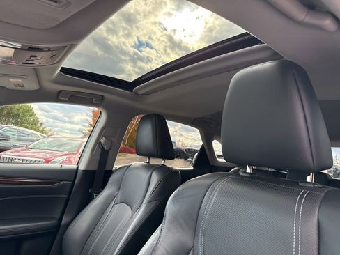 Used 2019 Lexus RX 450h AWD image 33