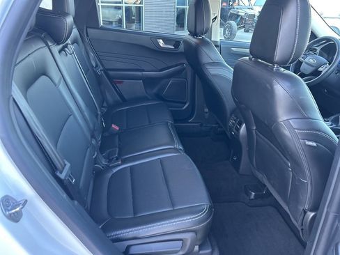 Used 2022 Ford Escape Titanium w/ Class II Trailer Tow Package image 13