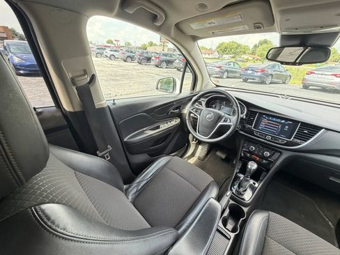 Used 2020 Buick Encore Preferred w/ Safety Package AWD/4WD image 39