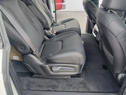 New 2026 Kia Carnival SX Prestige image 44
