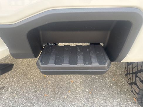 New 2026 Ford F250 Platinum w/ Tremor Off-Road Package image 18