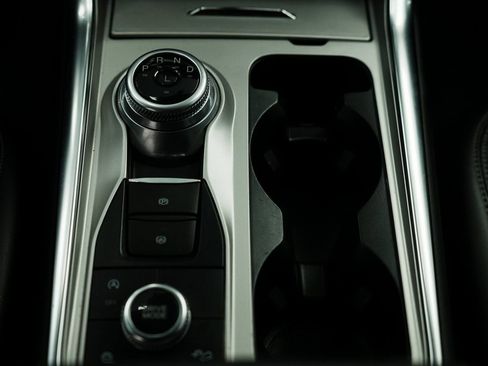 Used 2023 Ford Explorer XLT w/ Equipment Group 202A image 37