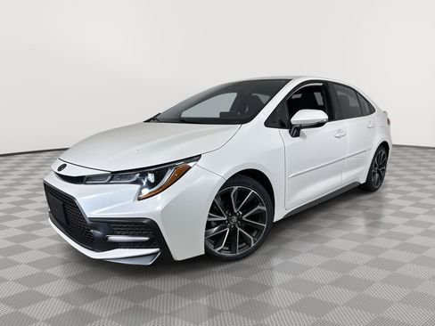 Used 2021 Toyota Corolla SE FWD image 1