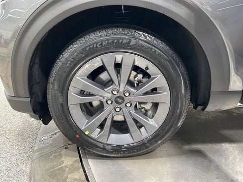 New 2026 Ford Explorer Active image 33