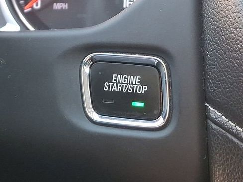 Used 2019 GMC Acadia SLT image 28