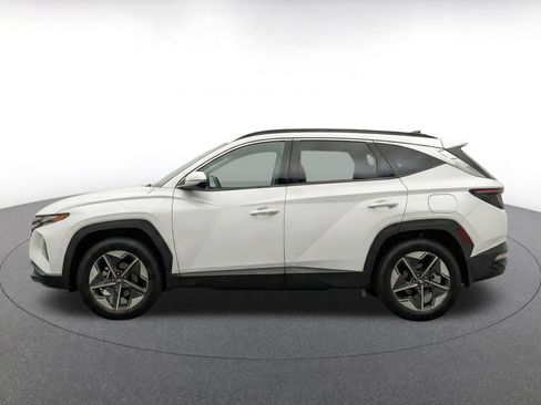 Used 2026 Hyundai Tucson SEL FWD image 4