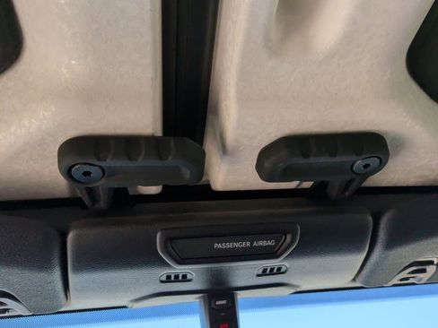 Used 2018 Jeep Wrangler Unlimited Rubicon image 21